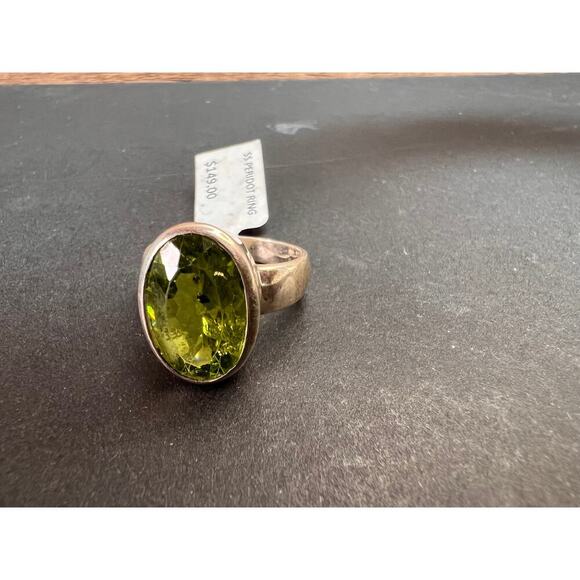 NEW size 7.5 oval cut peridot sterling silver ring 6.55 grams - Picture 11 of 16